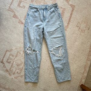 H&M High Rise Mom Jeans 4
